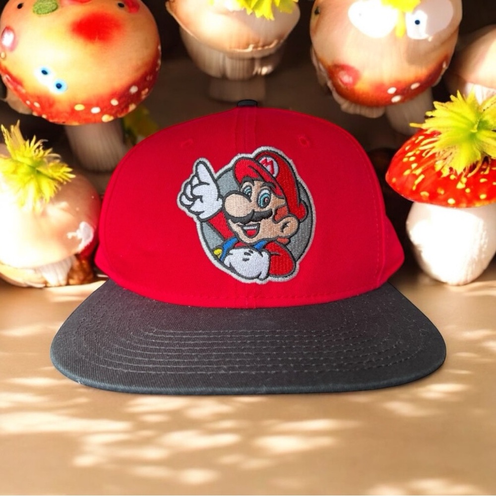 Nintendo Super Mario Cap One Size Adjustable Back Red Pre Owned Great Condition - Picture 1 of 14